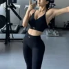Combinaison de sport pour femme Peach à taille haute et effet push-up, résistante aux chocs, pour le yoga, la course et le style