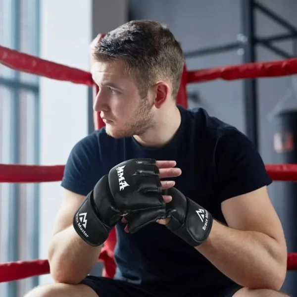 Gants de boxe pour MMA, Muay Thai, combat libre, Taekwondo, entraînement au sac de frappe, gants de boxe demi-doigts
