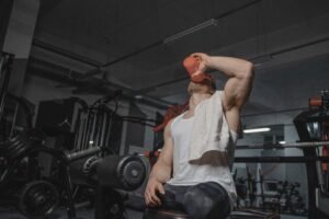 Combien de protéines par jour pour prendre du muscle ?